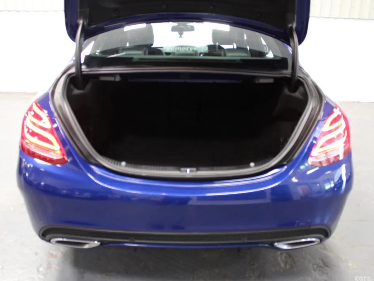 Mercedes-Benz C-Class Saloon, Diesel, 2018, Blue