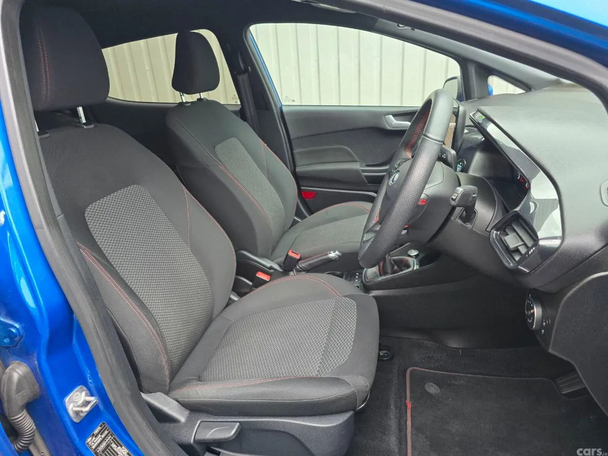 Ford Fiesta Hatchback, Petrol, 2019, Blue
