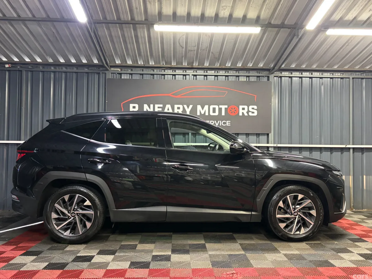 Hyundai Tucson SUV, Diesel, 2023, Black