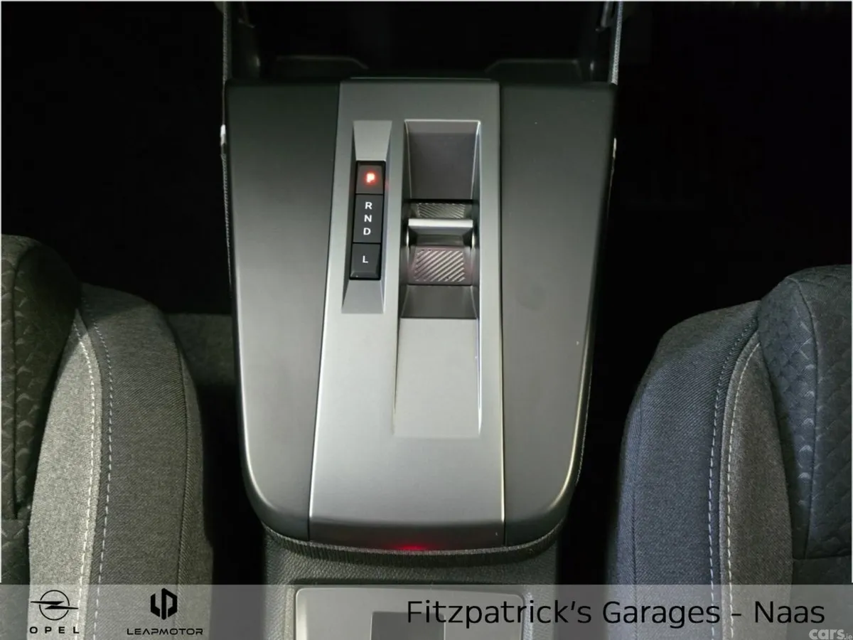 Opel Frontera SUV, Petrol Hybrid, 2026, Orange
