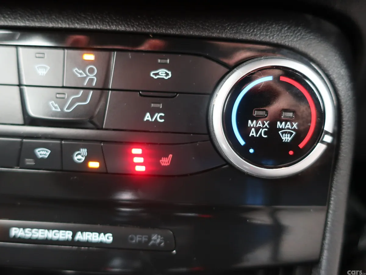 Ford Puma MPV, Petrol Hybrid, 2023, Grey