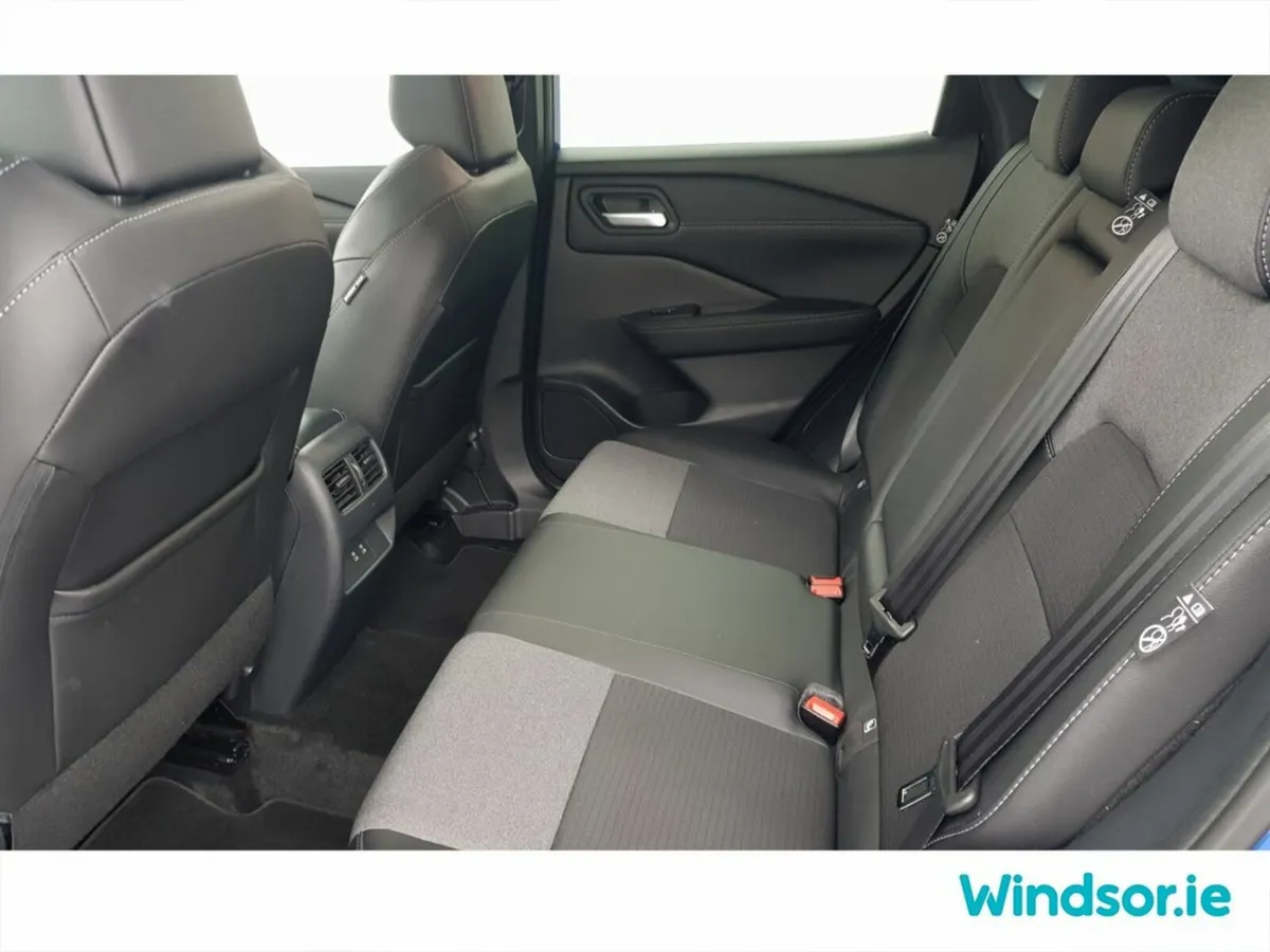 Nissan Qashqai MPV, Petrol Hybrid, 2025, Blue