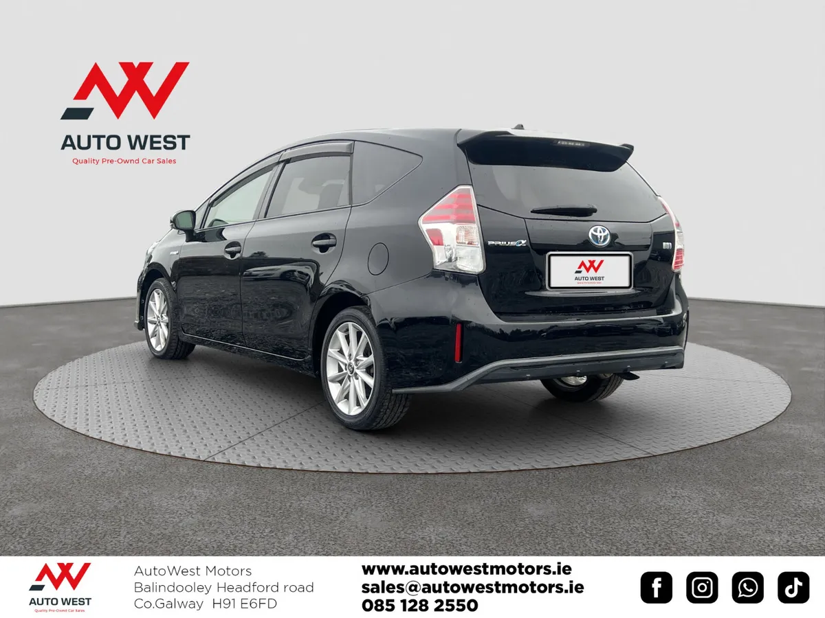 Toyota Prius MPV, Petrol Hybrid, 2019, Black