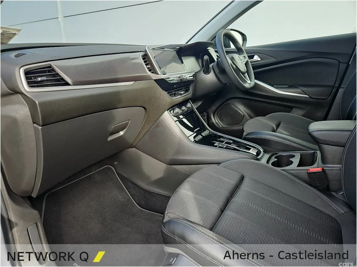 Opel Grandland X SUV, Diesel, 2024, Grey