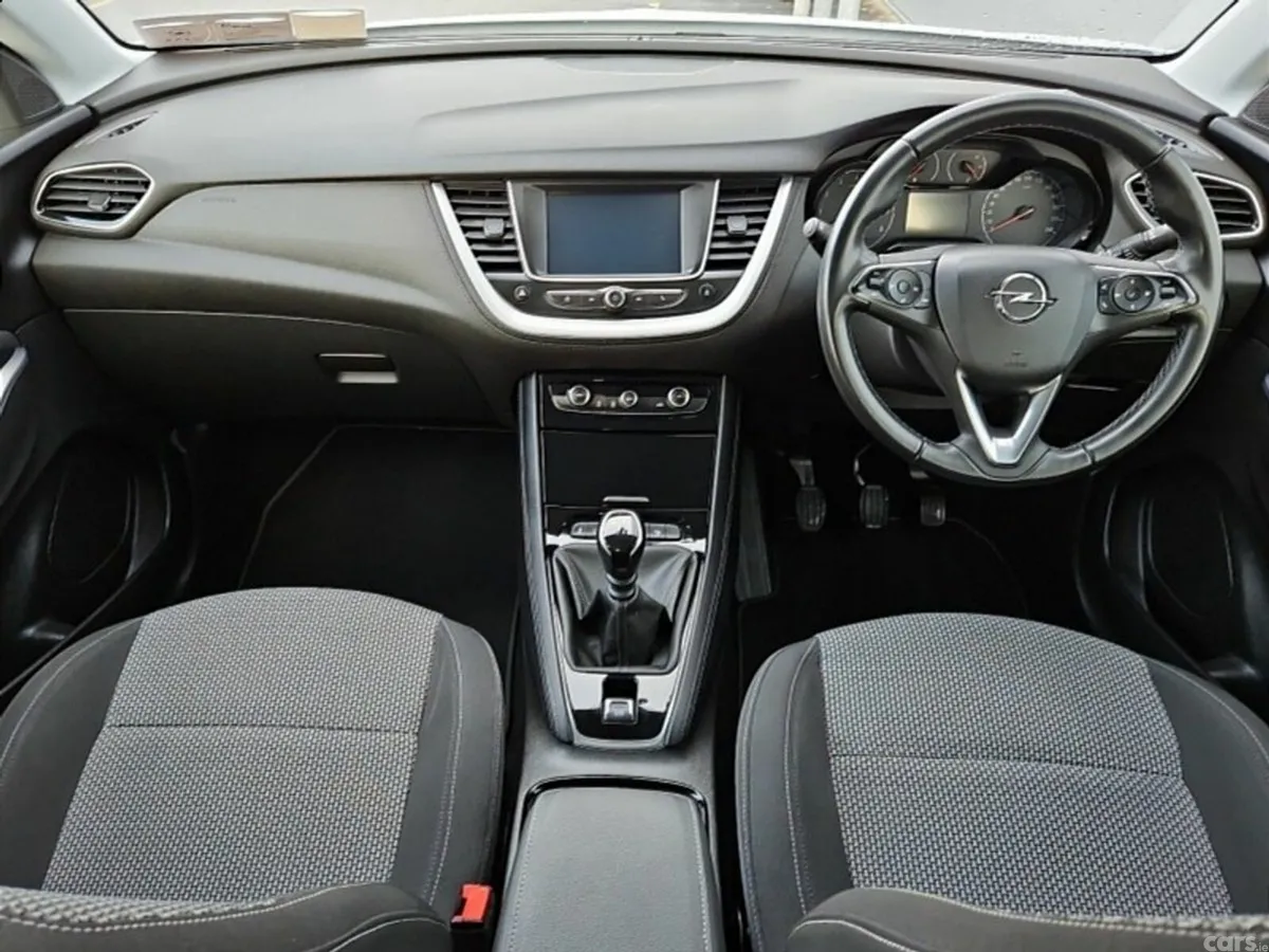 Opel Grandland X SUV, Diesel, 2021, White