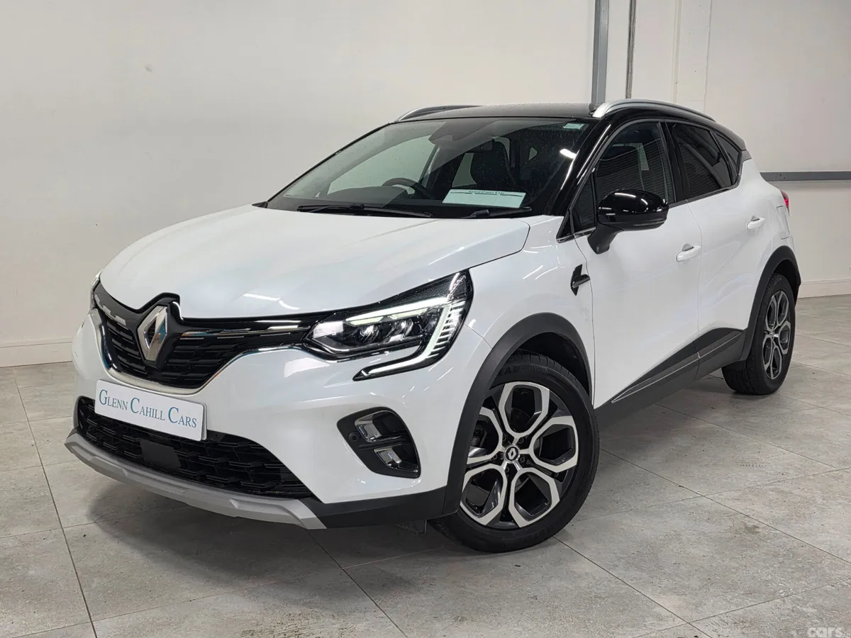 Renault Captur SUV, Petrol Plug-in Hybrid, 2023, White