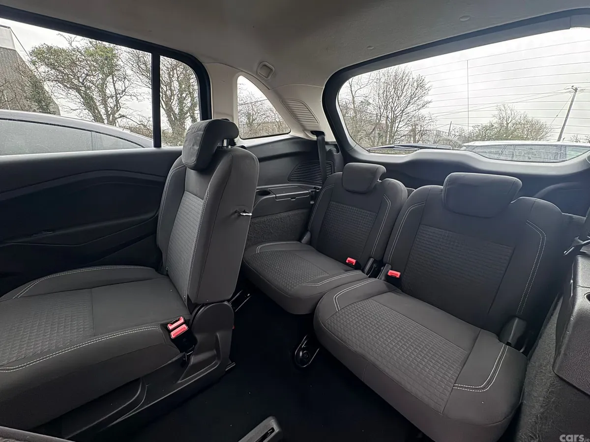 Ford Grand C-Max MPV, Diesel, 2016, Blue