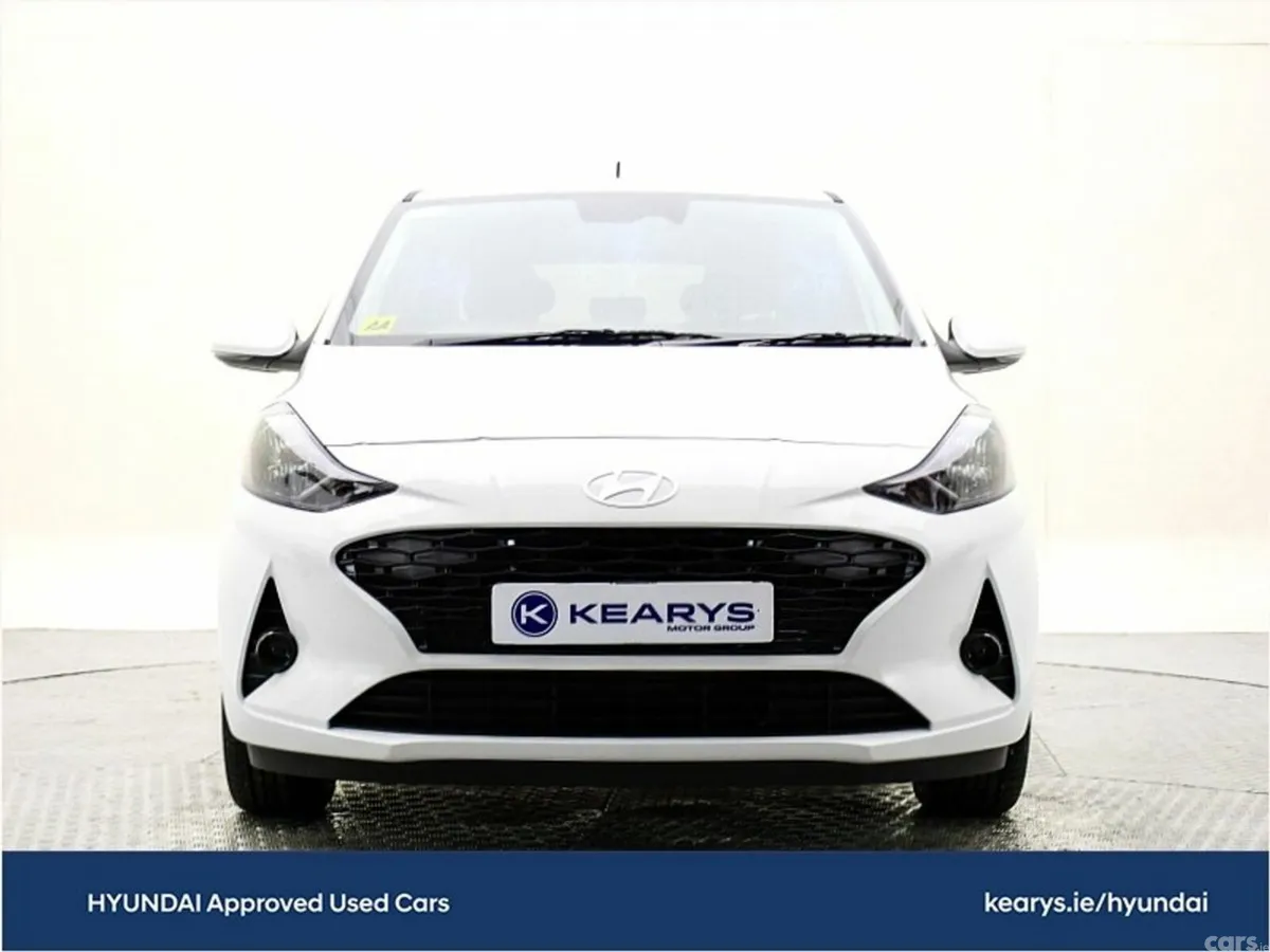 Hyundai i10 Hatchback, Petrol, 2026, White