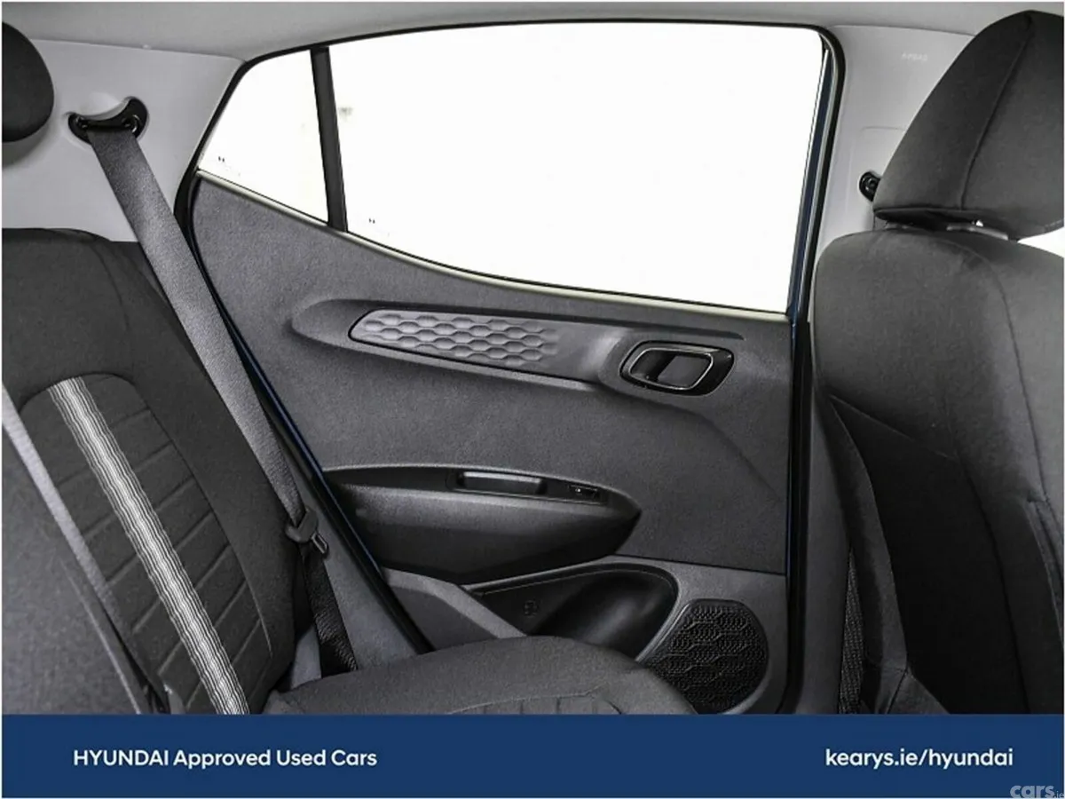 Hyundai i10 Hatchback, Petrol, 2026, White