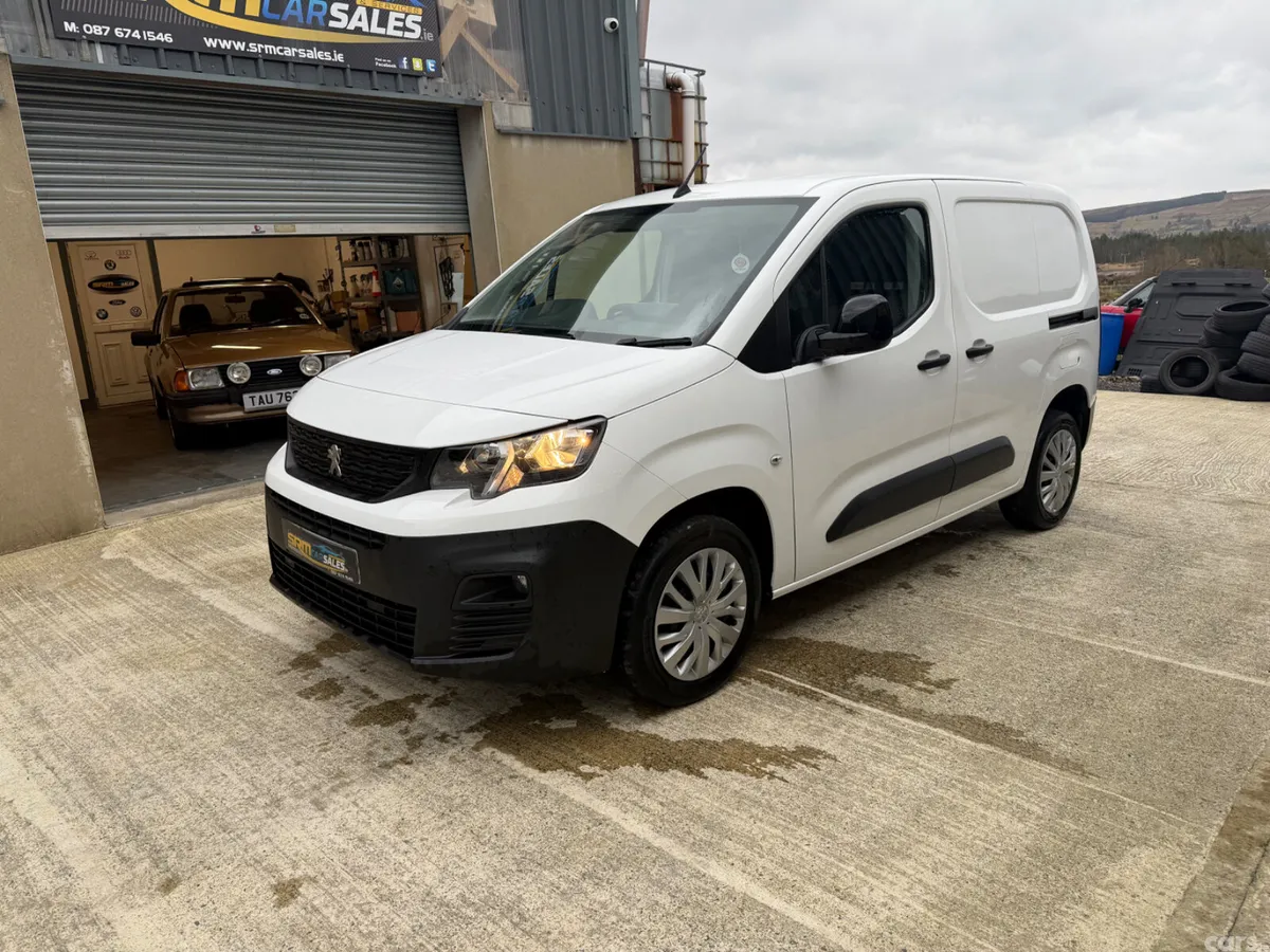 Peugeot Partner MPV, Diesel, 2022, White