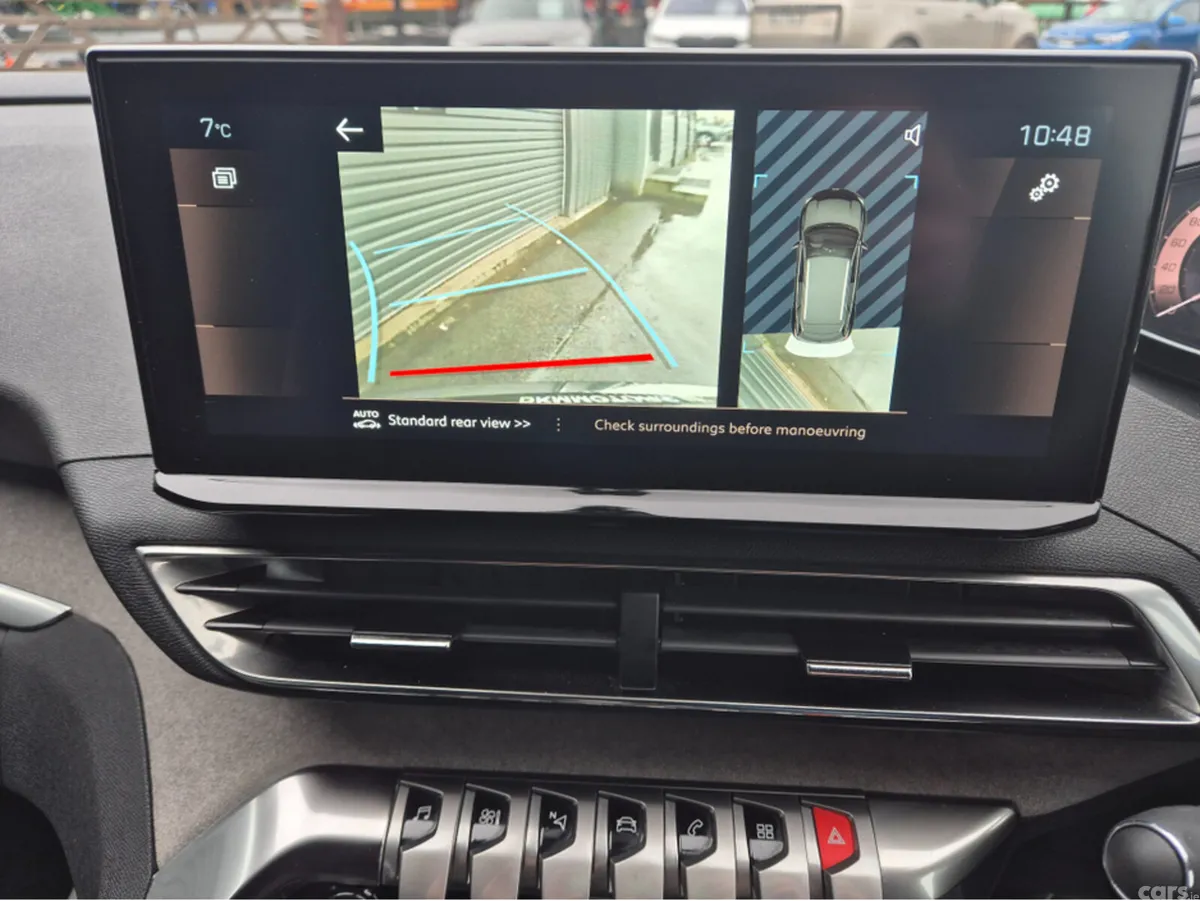Peugeot 3008 MPV, Diesel, 2024, Grey