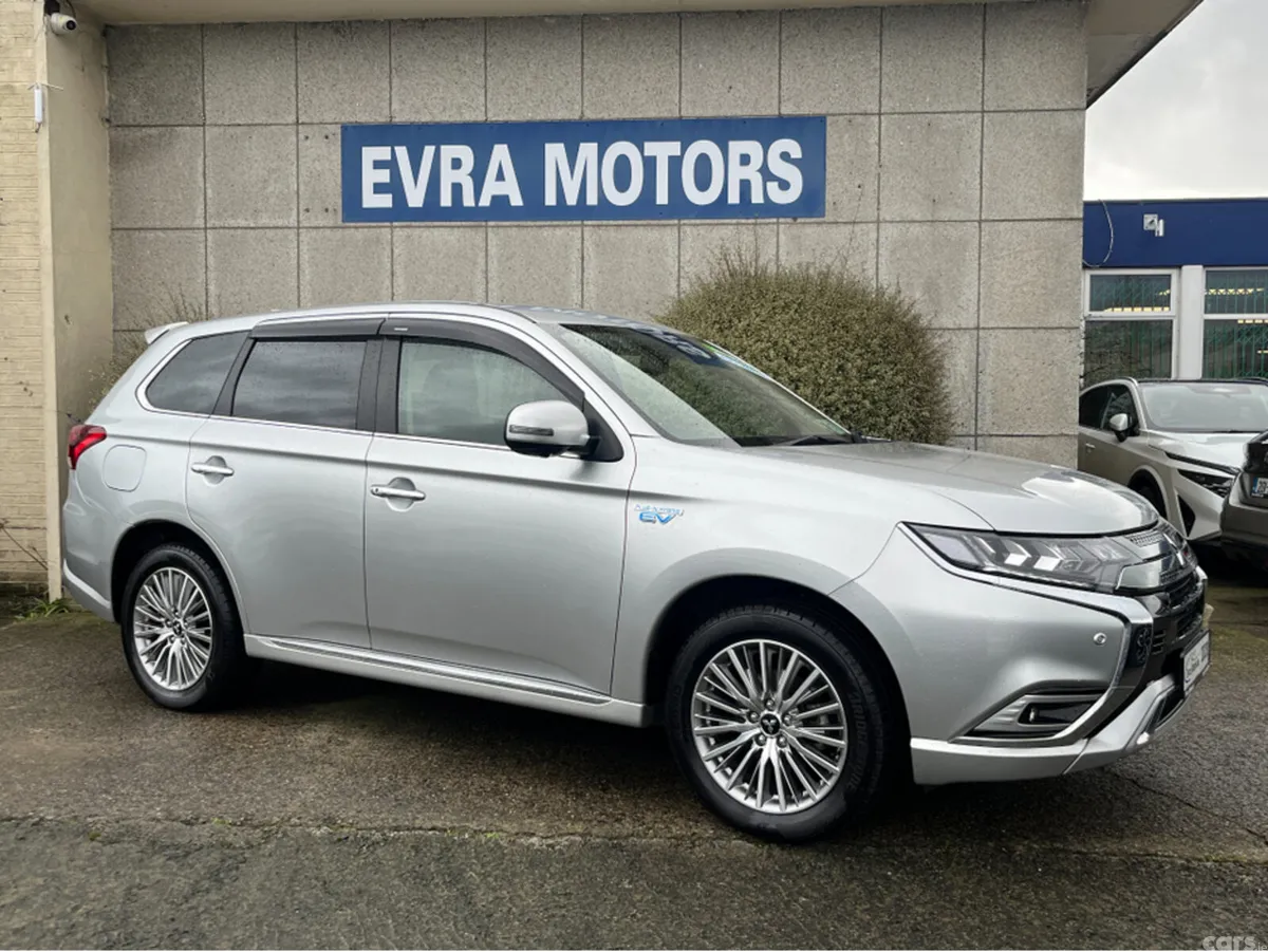 Mitsubishi Outlander SUV, Petrol Plug-in Hybrid, 2020, Grey