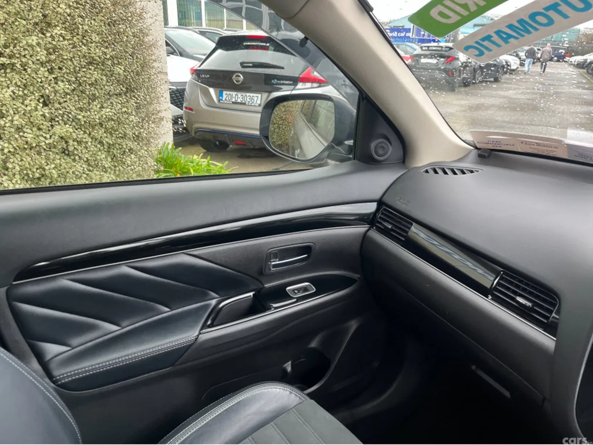 Mitsubishi Outlander SUV, Petrol Plug-in Hybrid, 2020, Grey