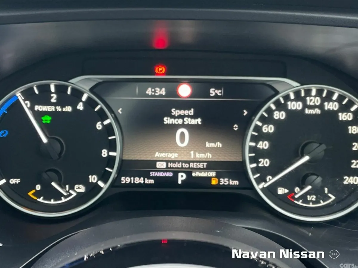 Nissan Qashqai MPV, Petrol Hybrid, 2024, Blue
