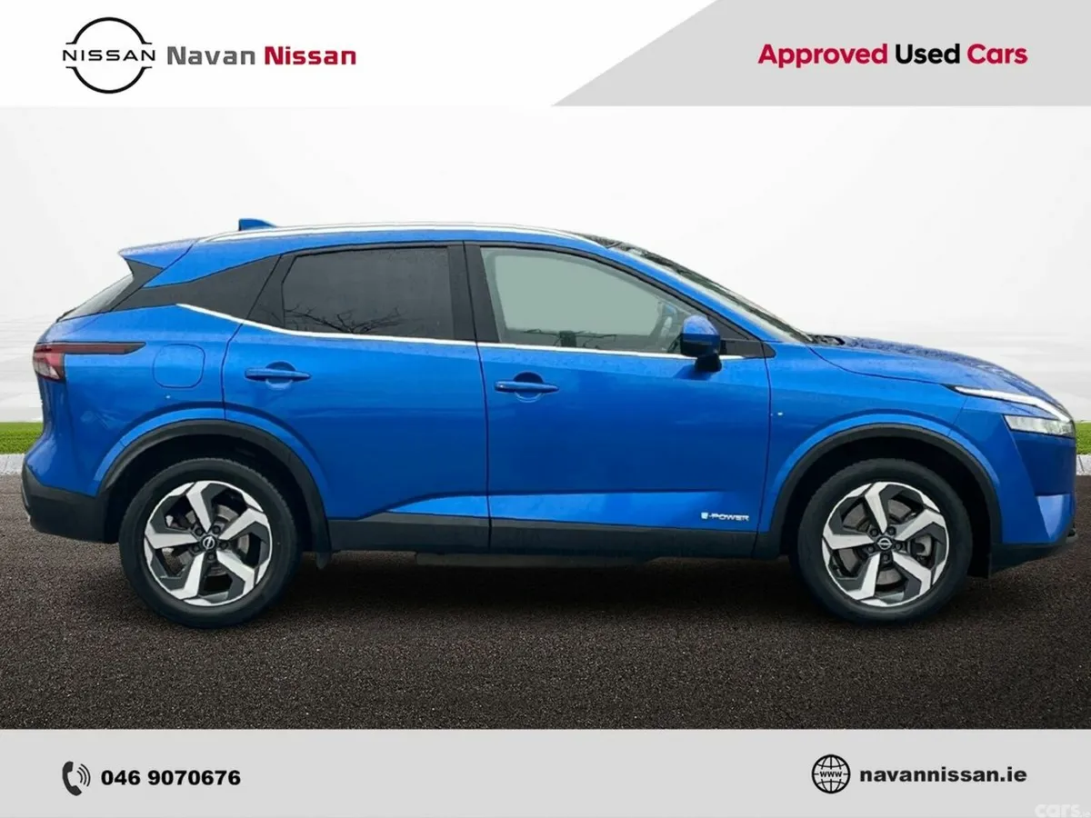 Nissan Qashqai MPV, Petrol Hybrid, 2024, Blue
