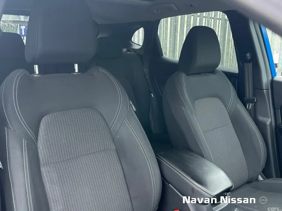Nissan Qashqai MPV, Petrol Hybrid, 2024, Blue