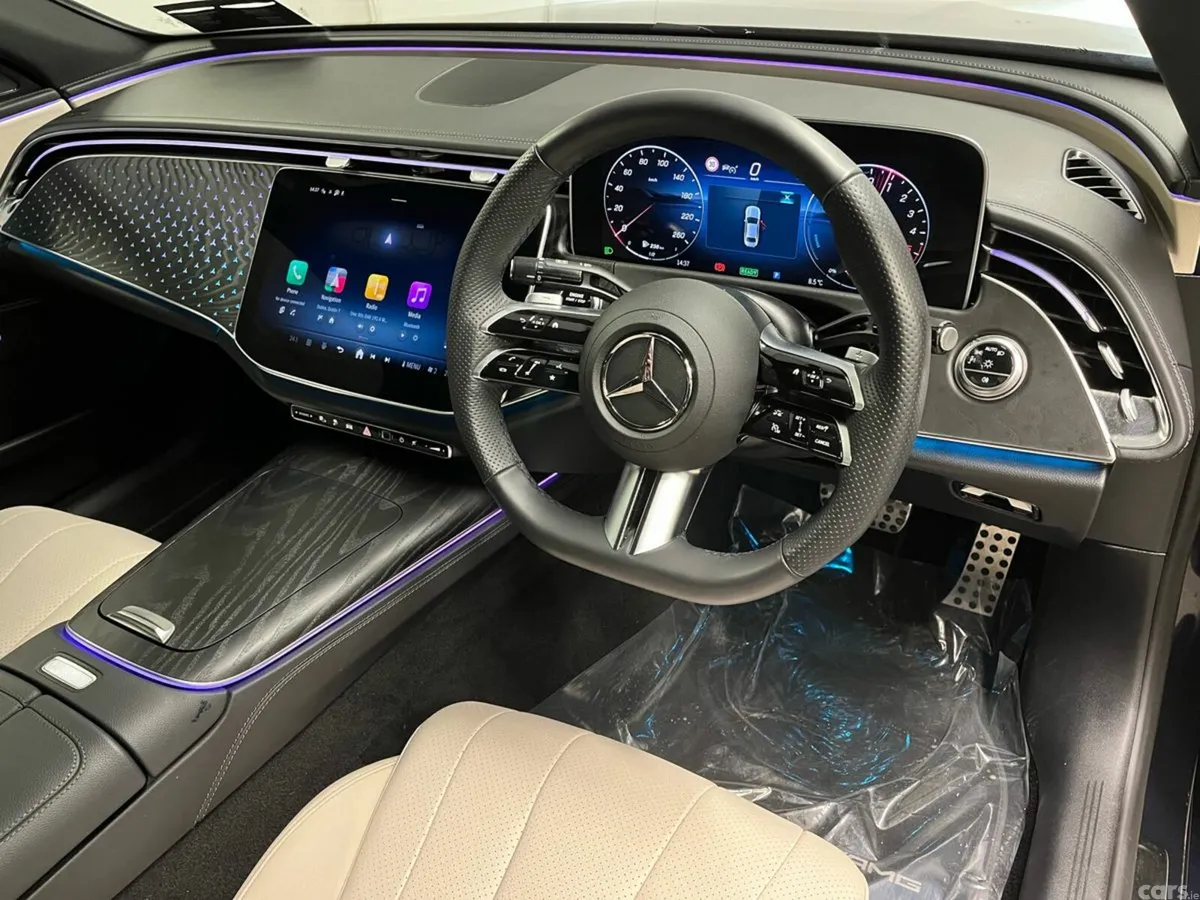 Mercedes-Benz E-Class Saloon, Diesel Plug-in Hybrid, 2025, Blue