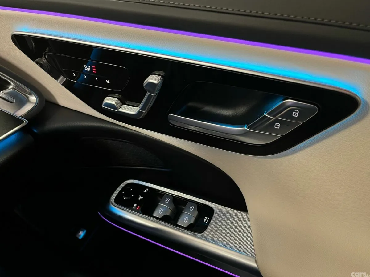 Mercedes-Benz E-Class Saloon, Diesel Plug-in Hybrid, 2025, Blue