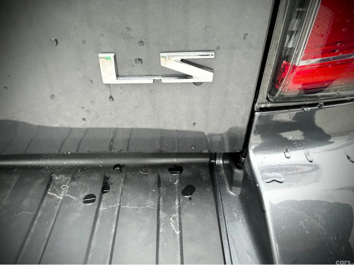 Isuzu D-Max Pick Up, Diesel, 2026, Grey