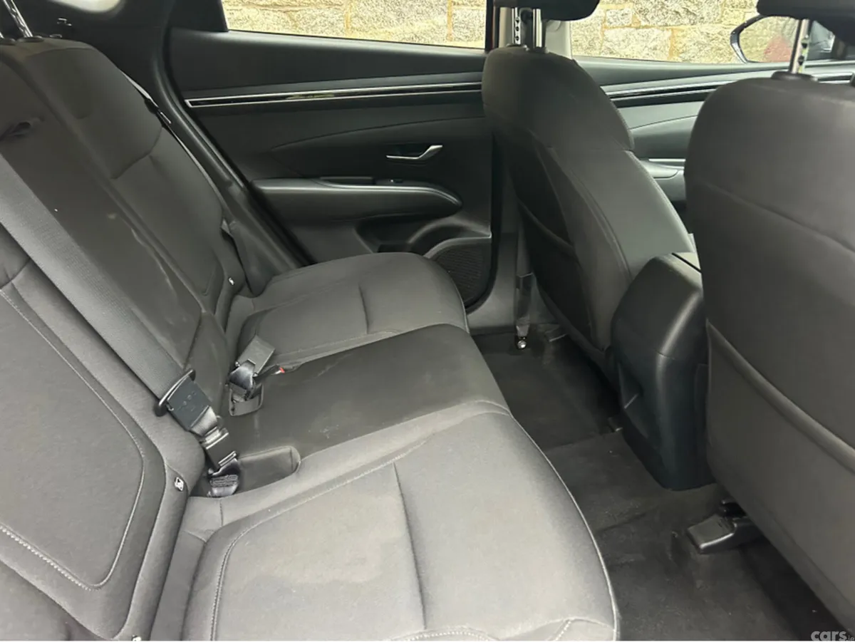 Hyundai Tucson MPV, Diesel, 2023, Red