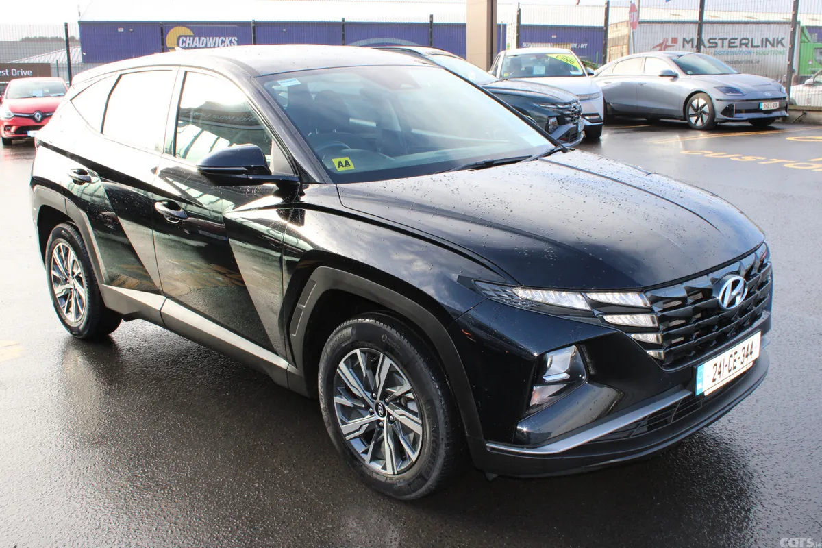 Hyundai Tucson SUV, Petrol Hybrid, 2024, Black