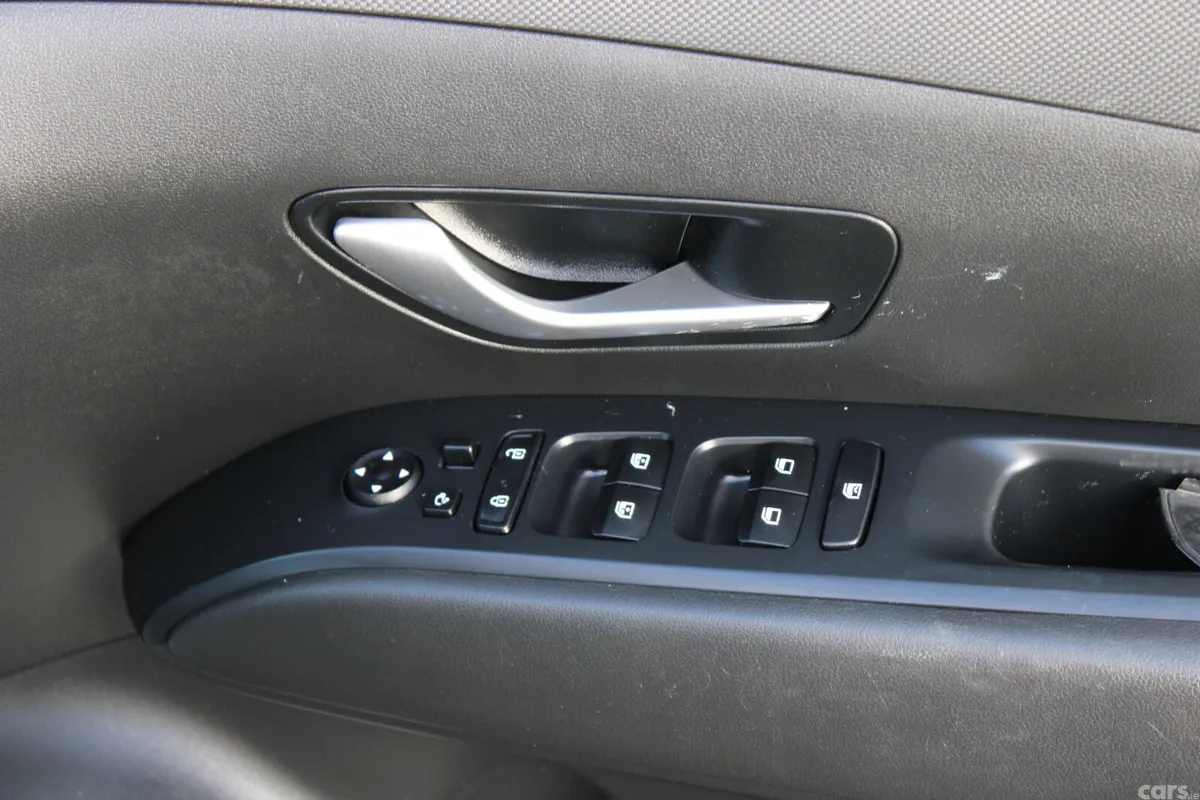 Hyundai Tucson SUV, Petrol Hybrid, 2024, Black