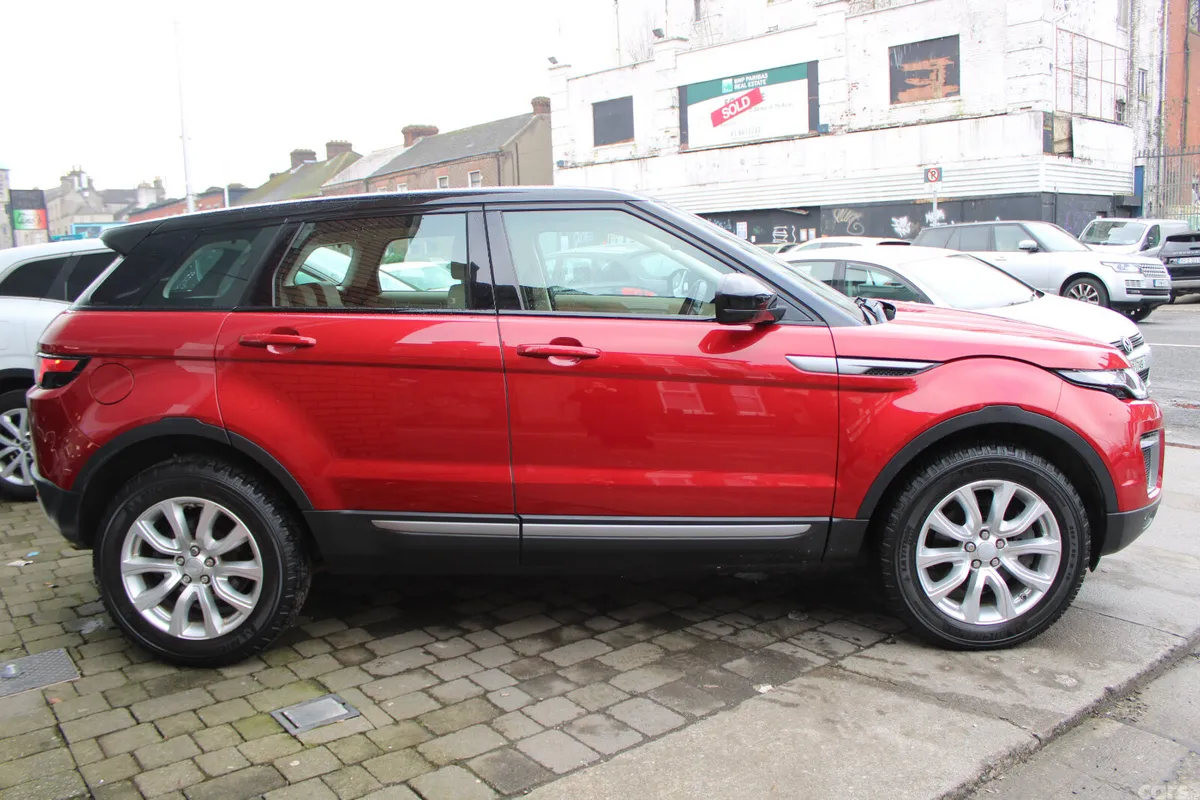 Land Rover Range Rover Evoque SUV, Diesel, 2017, Red