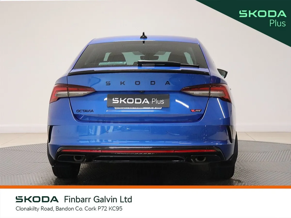 Skoda Octavia Saloon, Petrol, 2025, Blue
