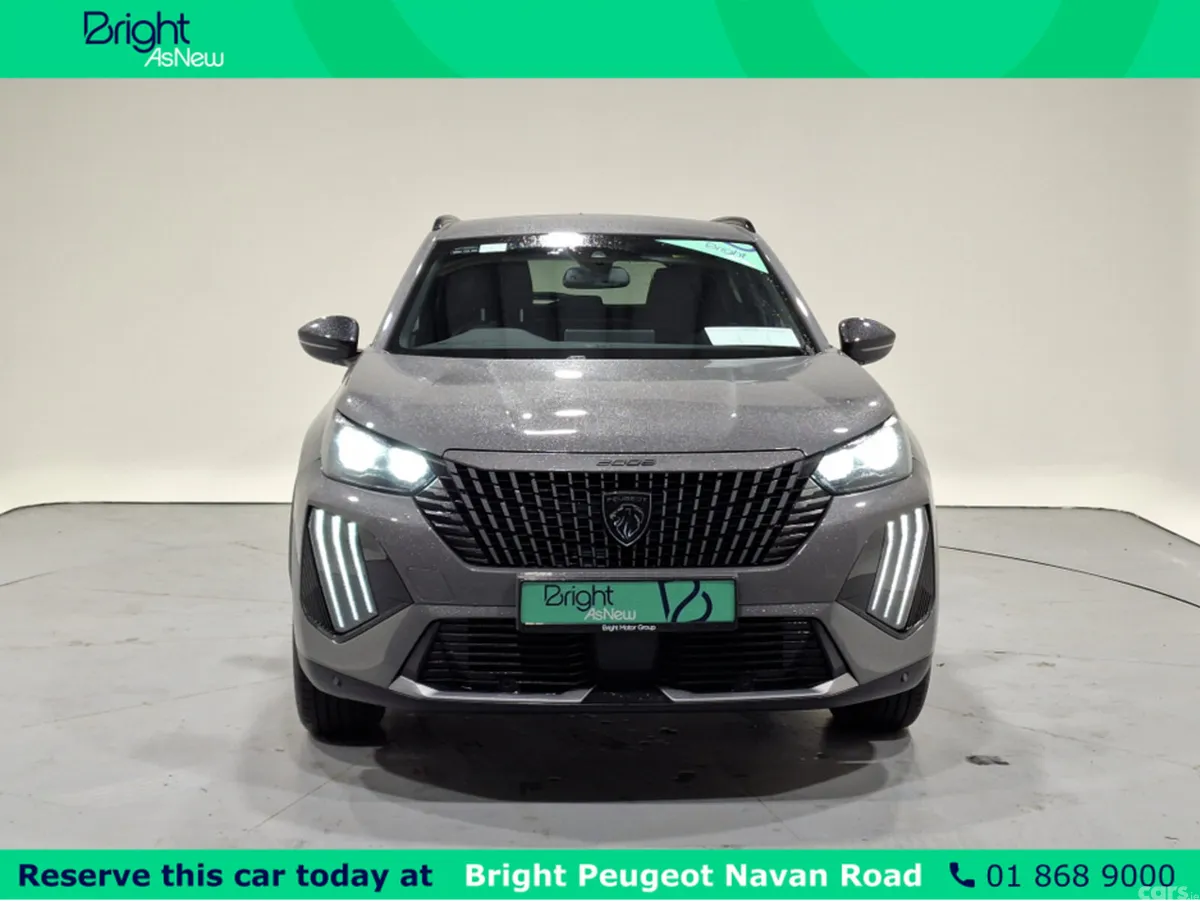 Peugeot 2008 MPV, Petrol, 2025, Grey