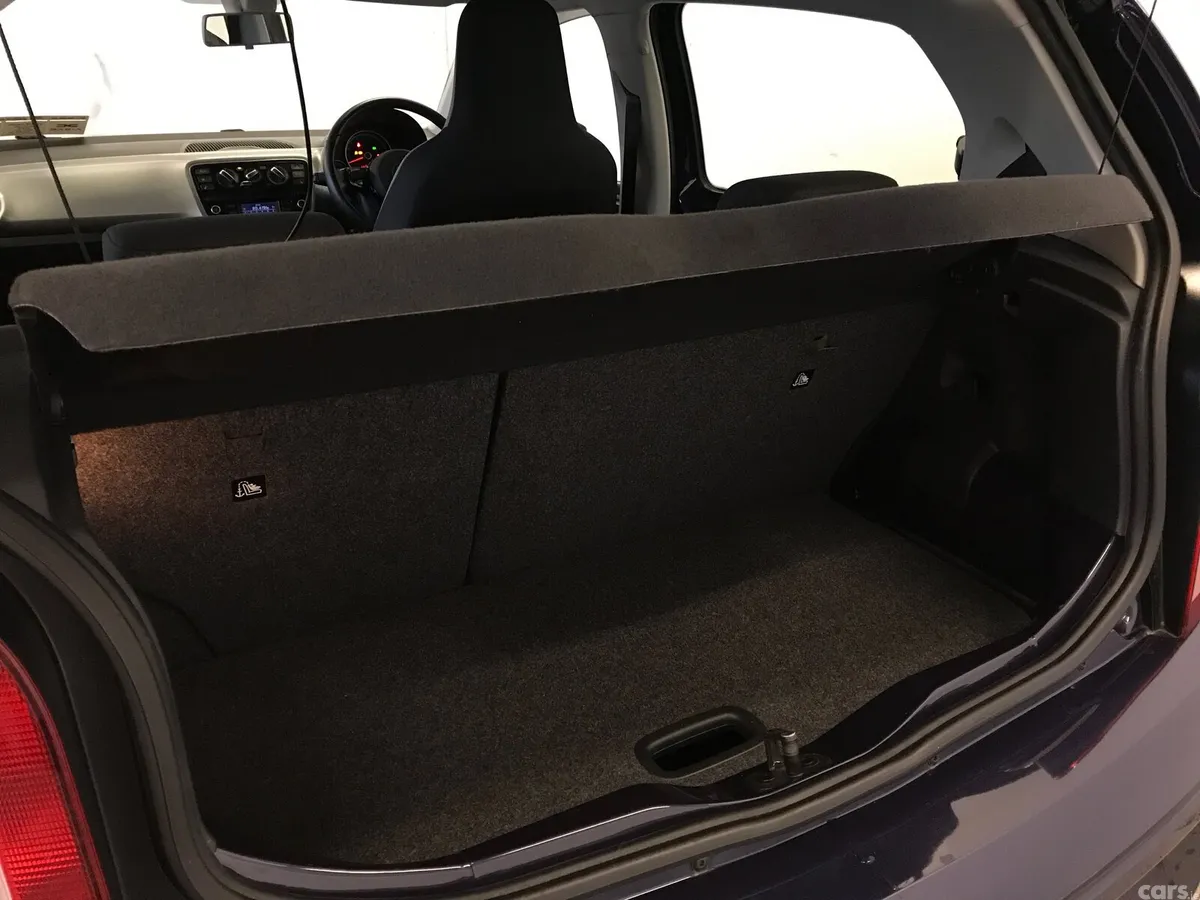 Volkswagen up! Hatchback, Petrol, 2016, Blue