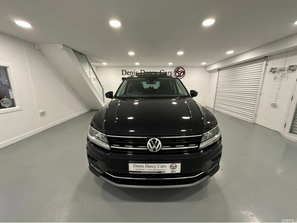 Volkswagen Tiguan Estate, Diesel, 2020, Black