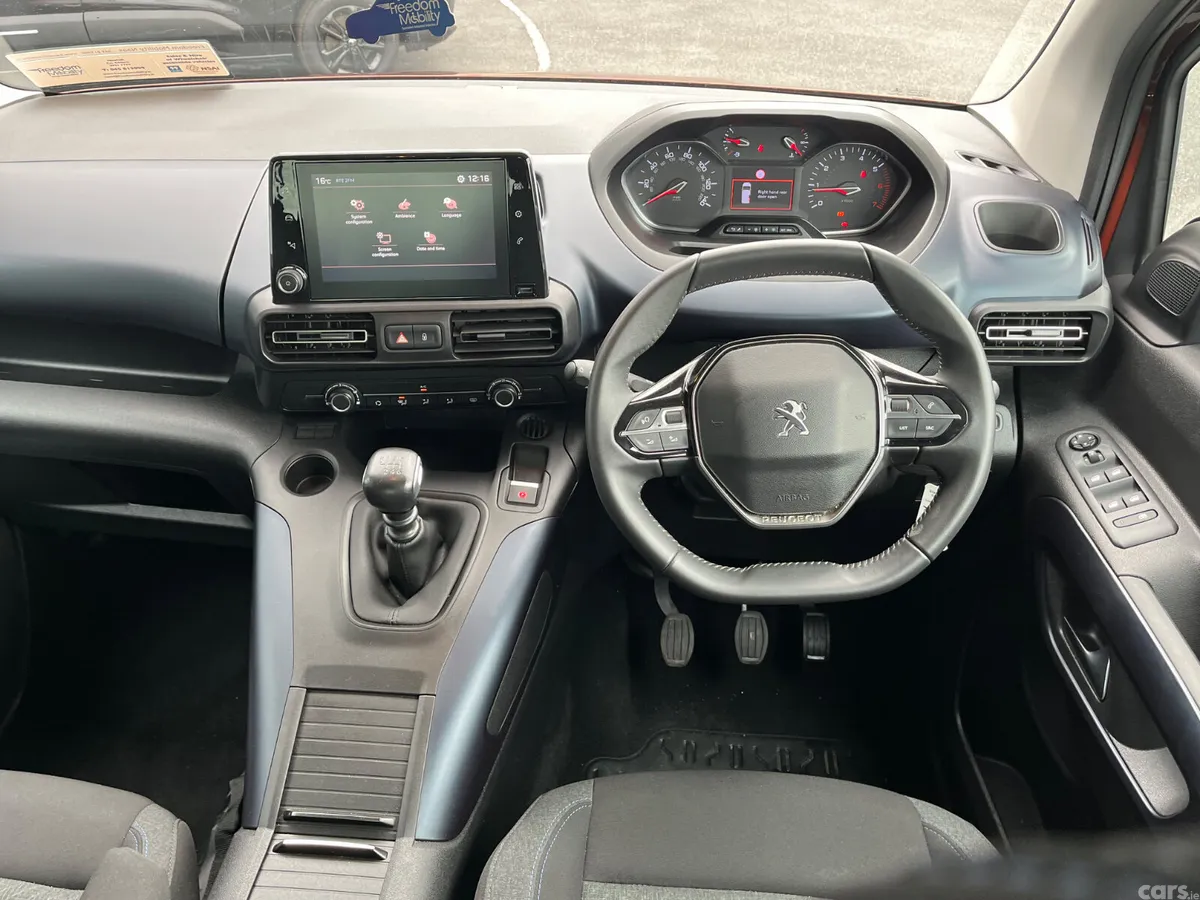 Peugeot Rifter MPV, Diesel, 2022, Bronze