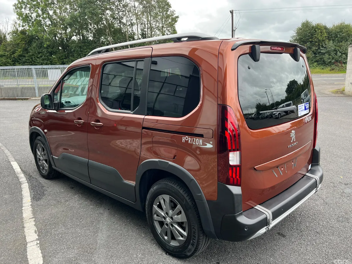 Peugeot Rifter MPV, Diesel, 2022, Bronze