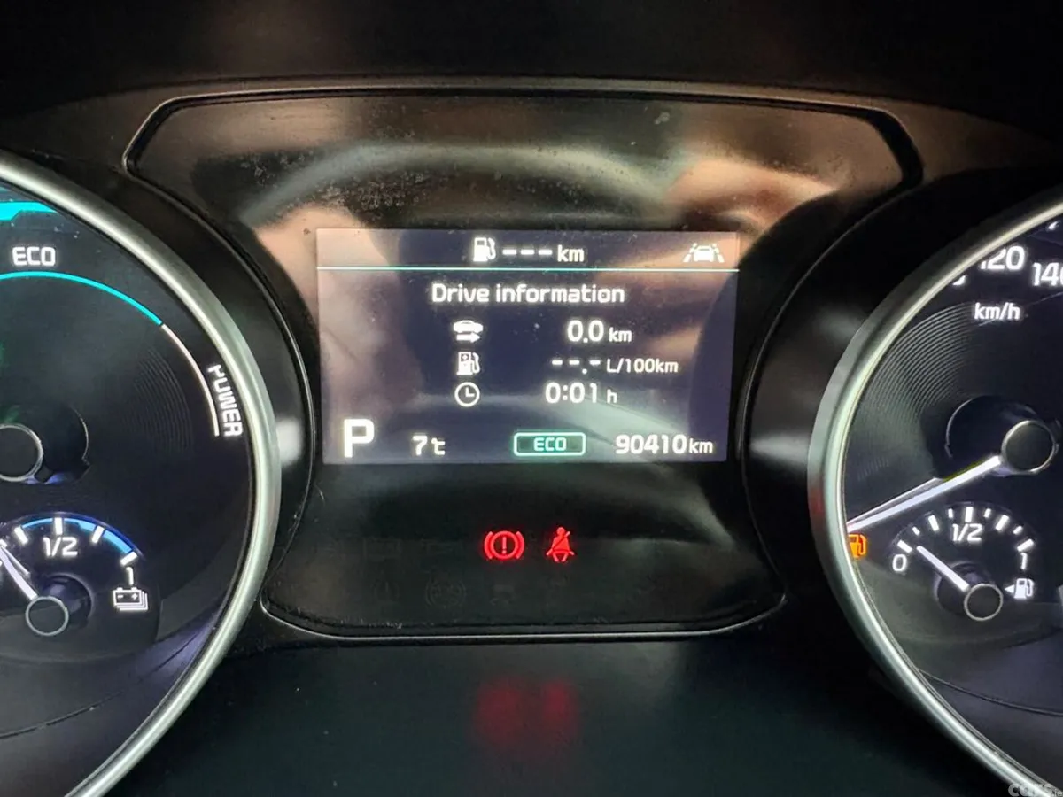 Kia XCeed Hatchback, Petrol Plug-in Hybrid, 2022, Black