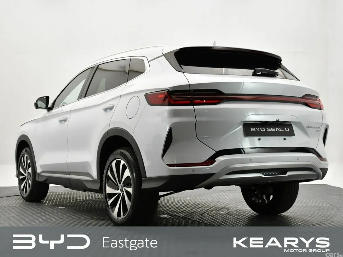 BYD SEAL U SUV, Petrol Plug-in Hybrid, 2027, White