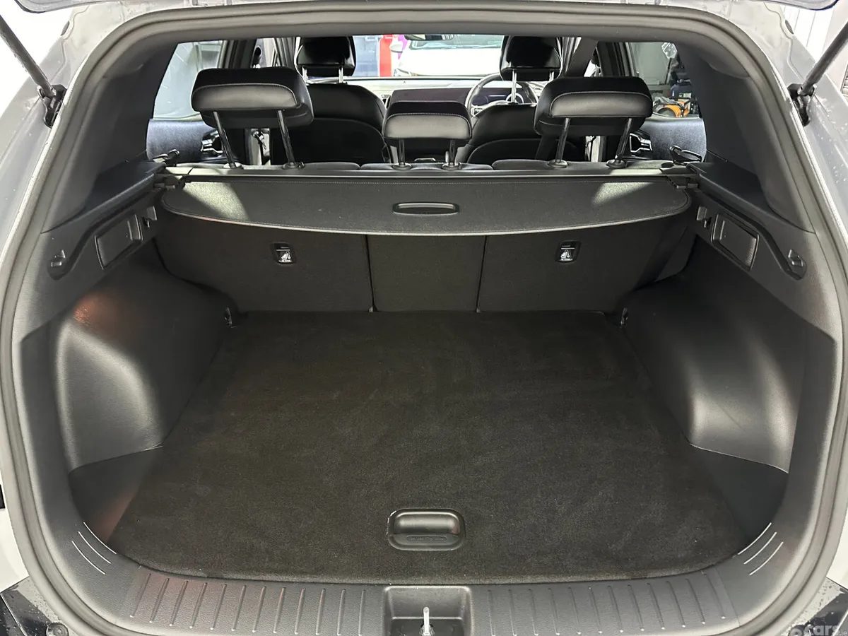 Kia Sportage SUV, Petrol Hybrid, 2024, Grey