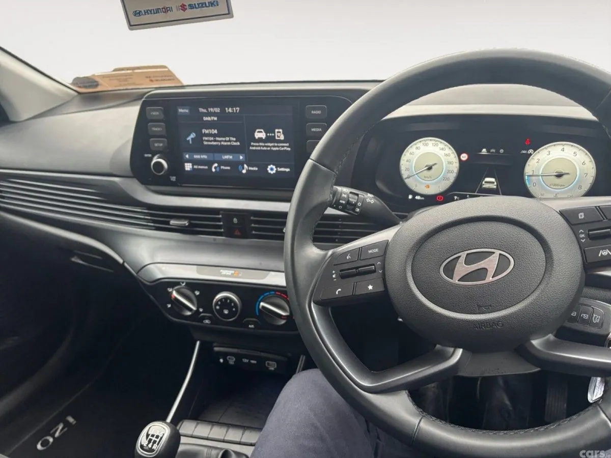 Hyundai i20 Hatchback, Petrol, 2024, Black