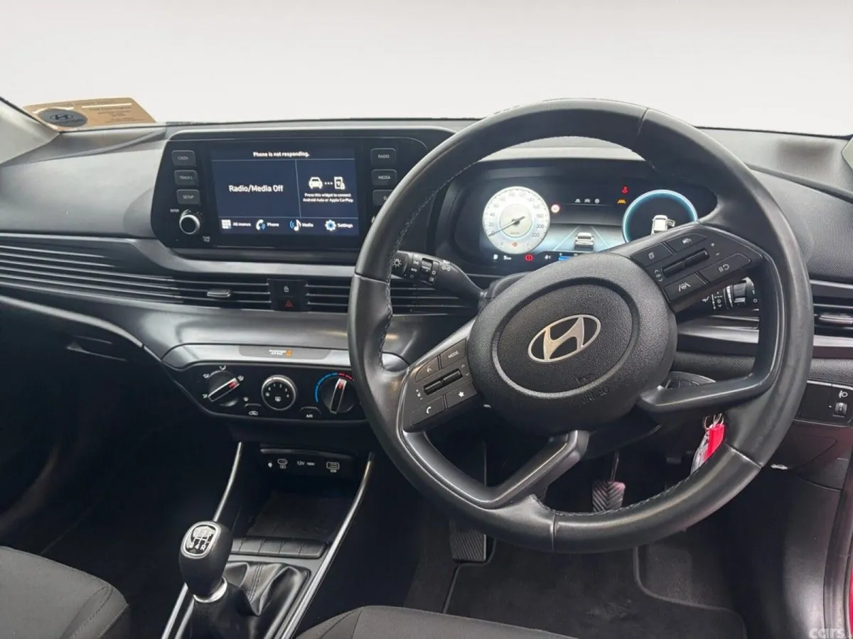 Hyundai i20 Hatchback, Petrol, 2024, Red