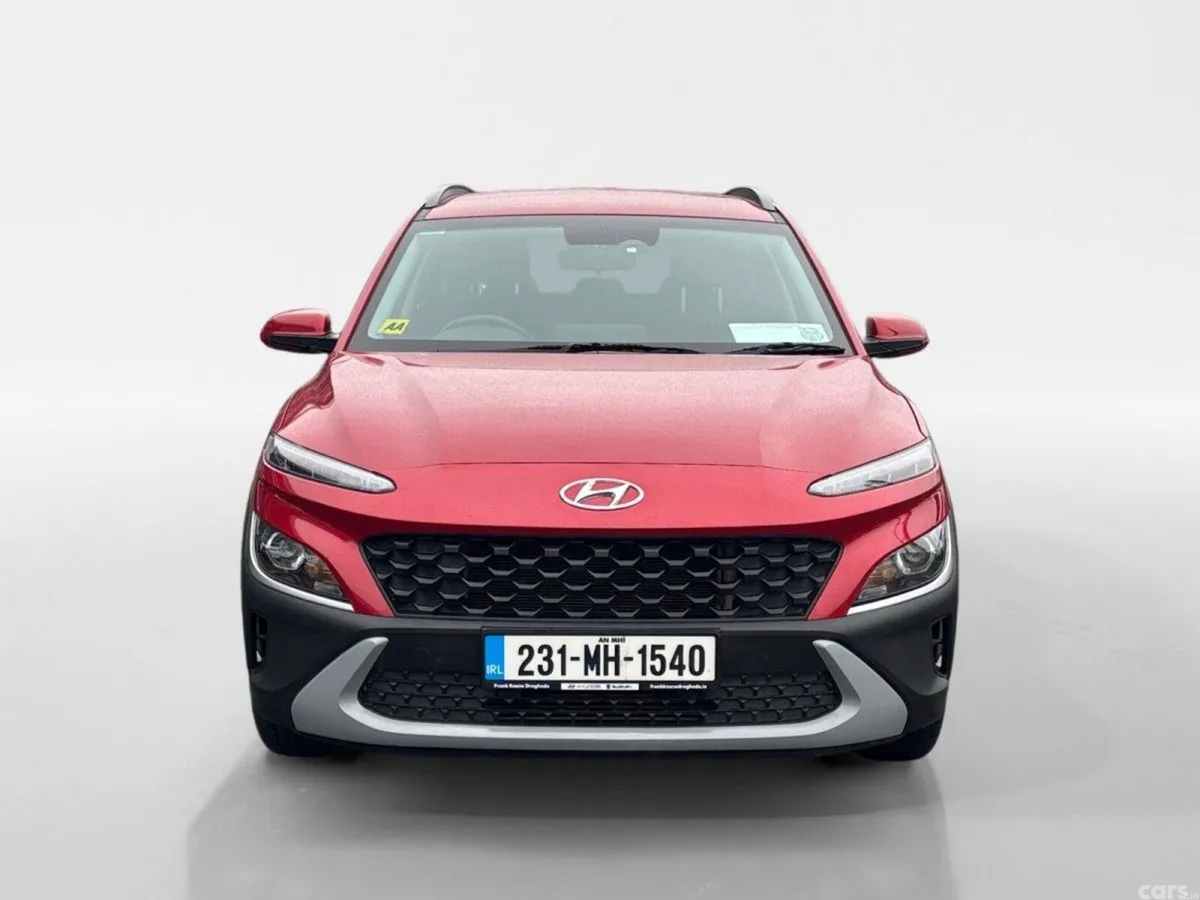 Hyundai KONA MPV, Petrol, 2023, Red