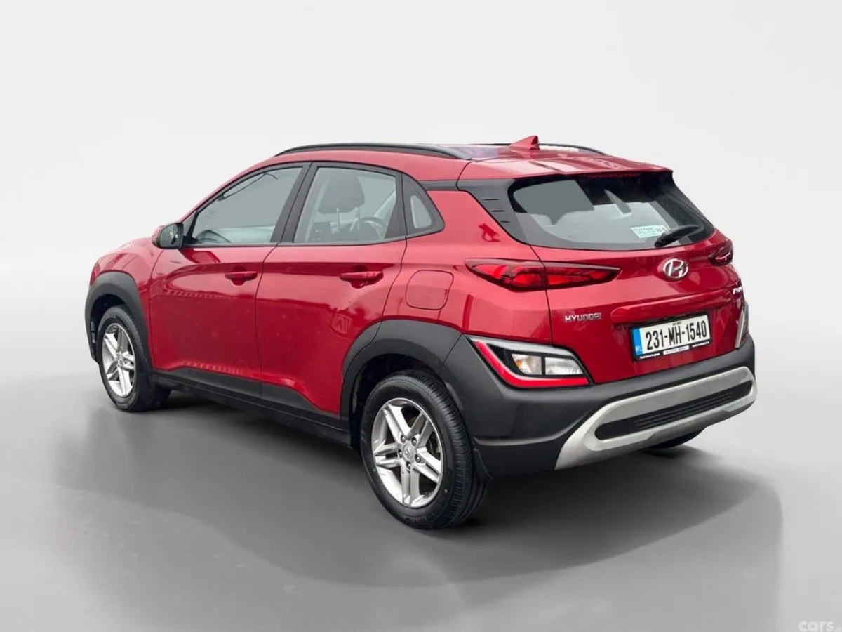 Hyundai KONA MPV, Petrol, 2023, Red