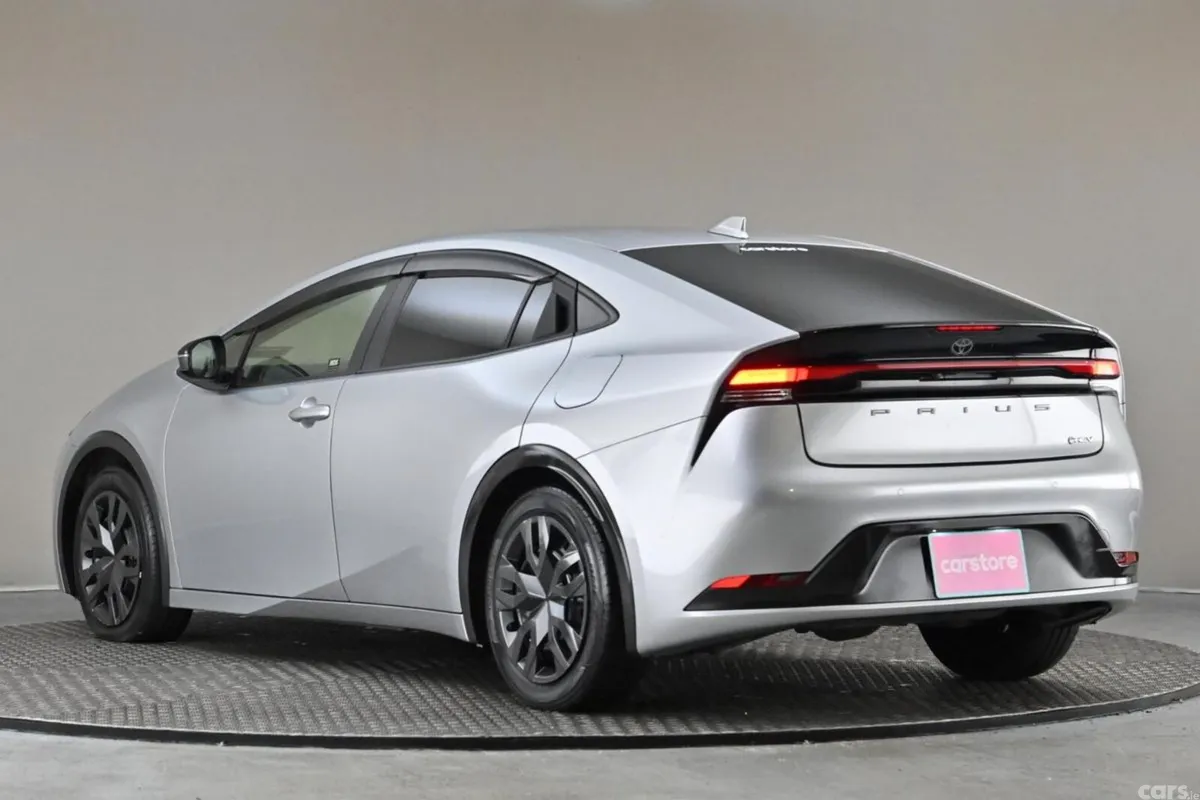 Toyota Prius Hatchback, Petrol Hybrid, 2023, Silver