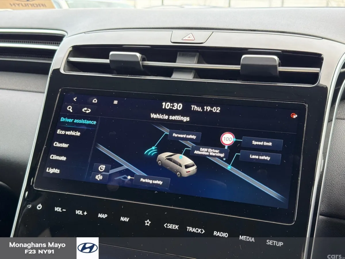 Hyundai Tucson MPV, Petrol Plug-in Hybrid, 2023, Grey