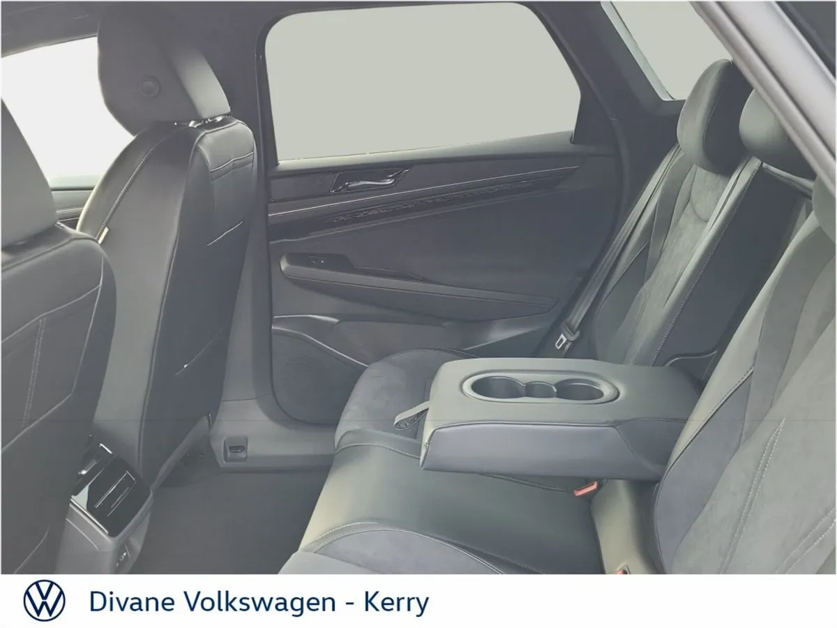 Volkswagen ID.7 Estate, Electric, 2027, Black