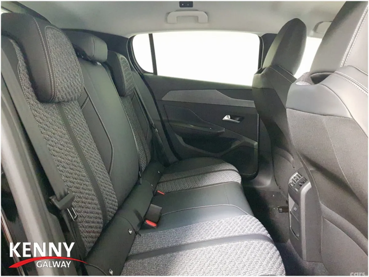 Peugeot 308 Estate, Petrol Hybrid, 2026, Black