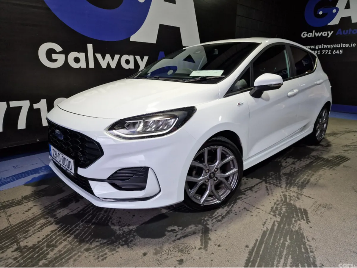 Ford Fiesta Hatchback, Petrol, 2023, White