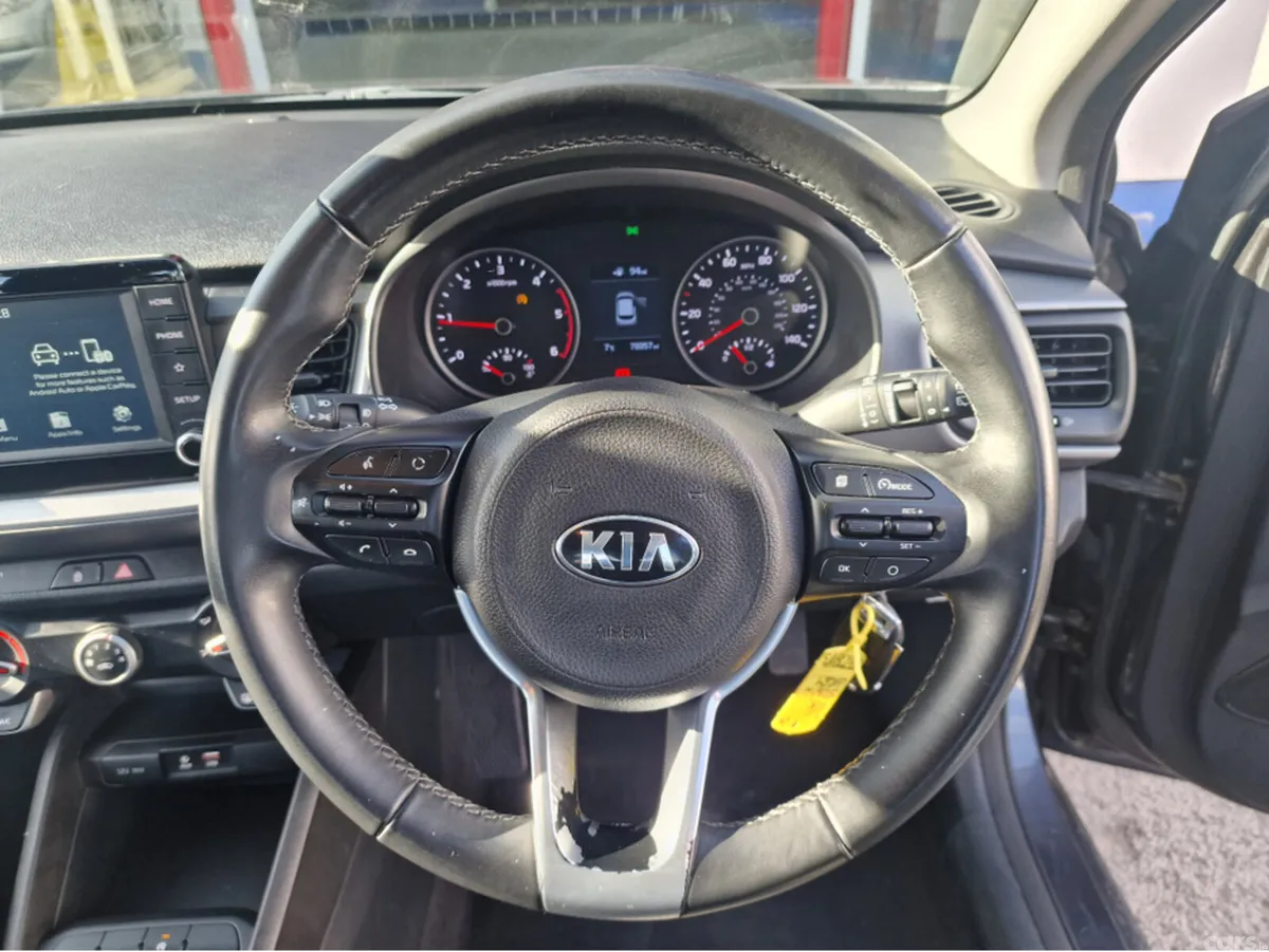 Kia Stonic Hatchback, Diesel, 2018, Grey