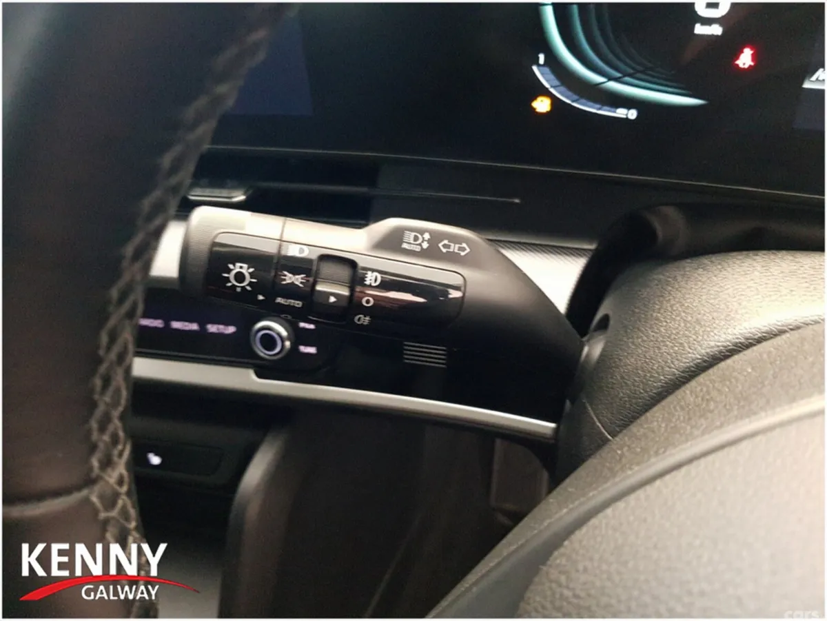 Kia Sportage MPV, Diesel, 2023, Grey