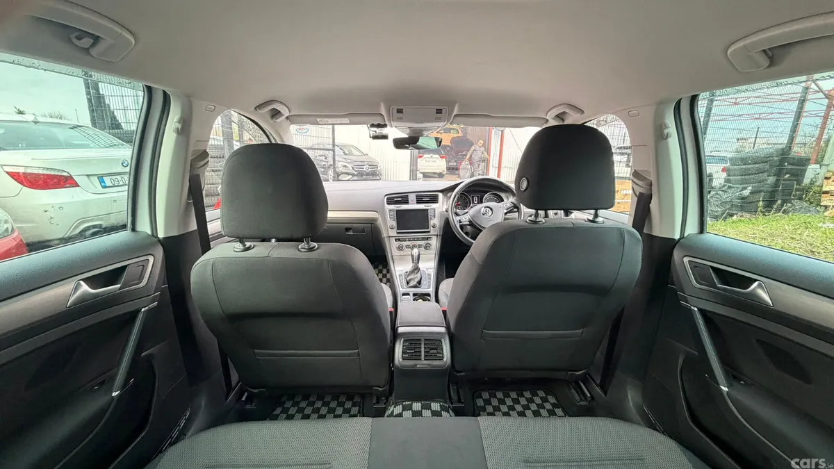 Volkswagen Golf Hatchback, Petrol, 2017, White