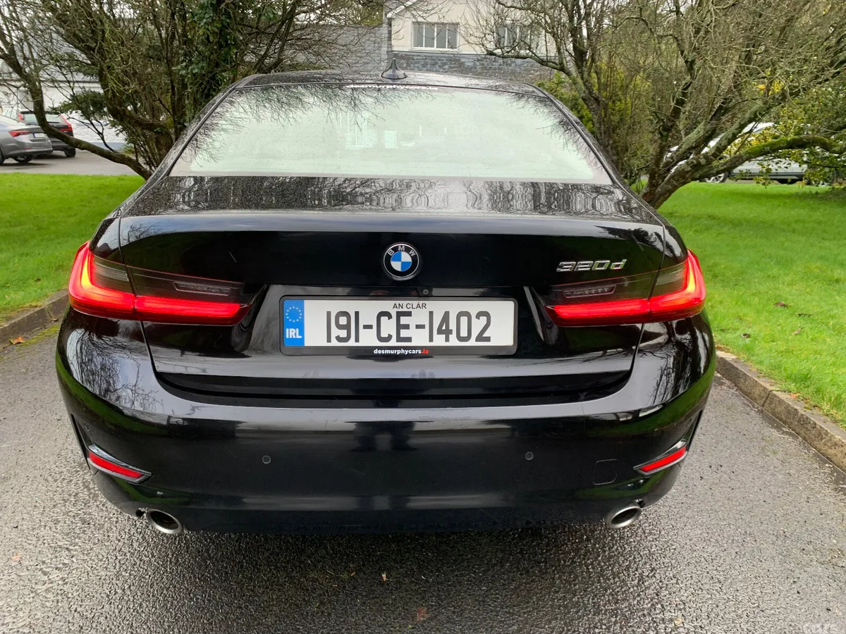 BMW 3-Series Saloon, Diesel, 2019, Black