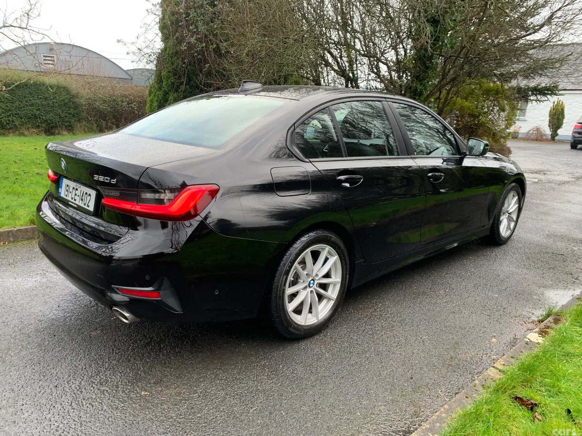 BMW 3-Series Saloon, Diesel, 2019, Black